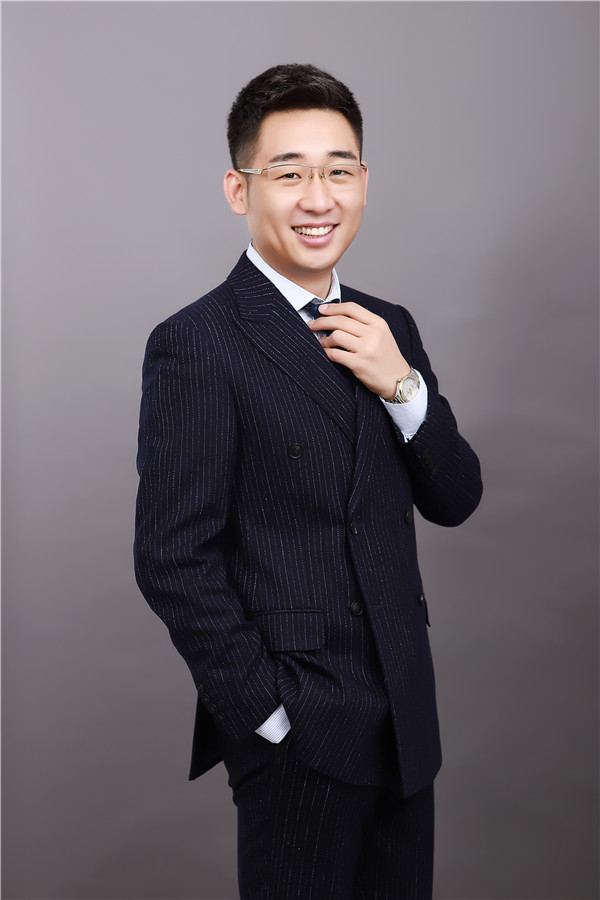 执业律师 郭英博