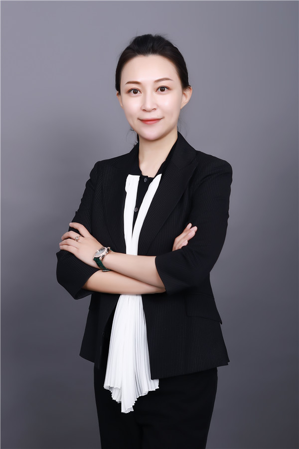 执业律师 张垣
